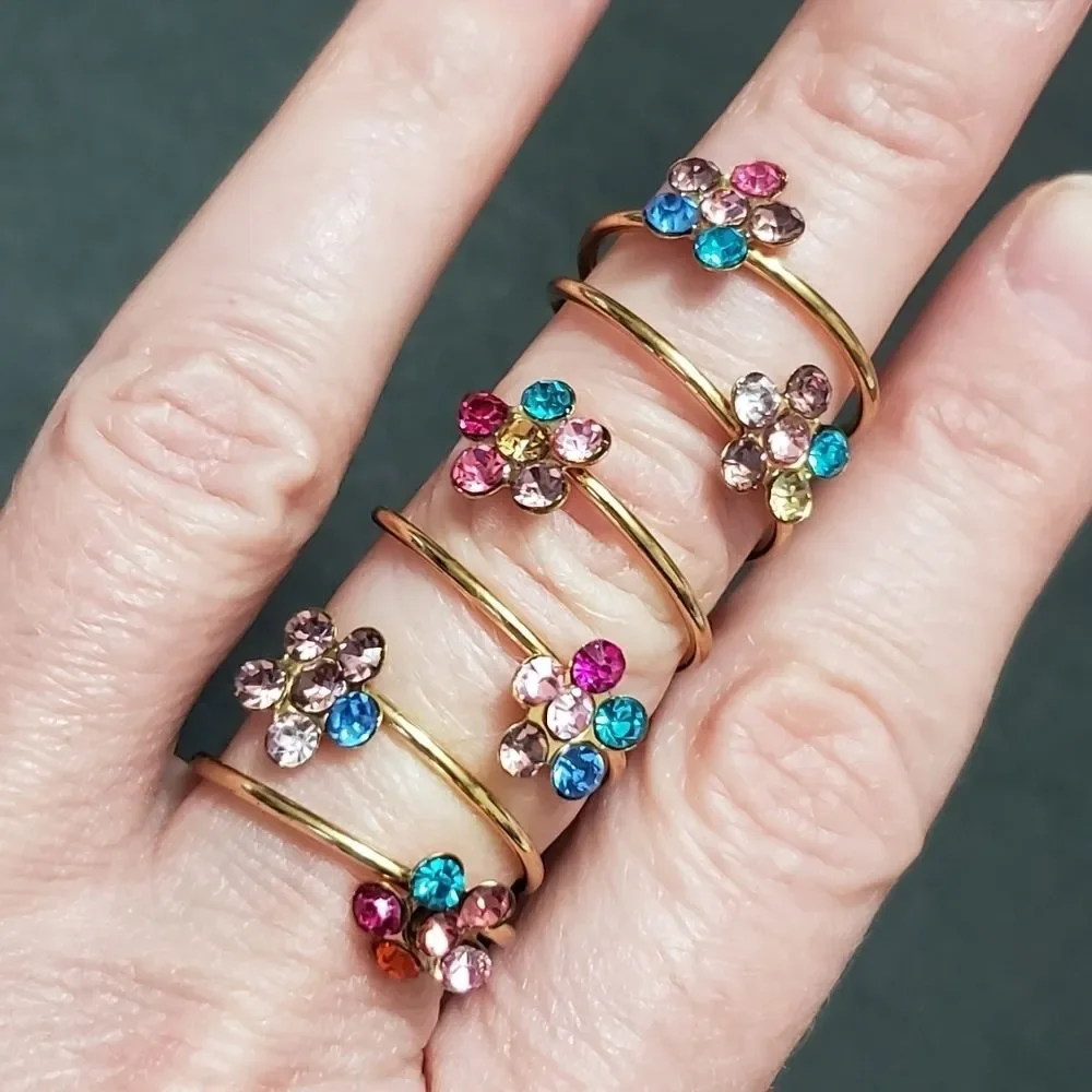 Gold tone spring-like flower ring blue pink